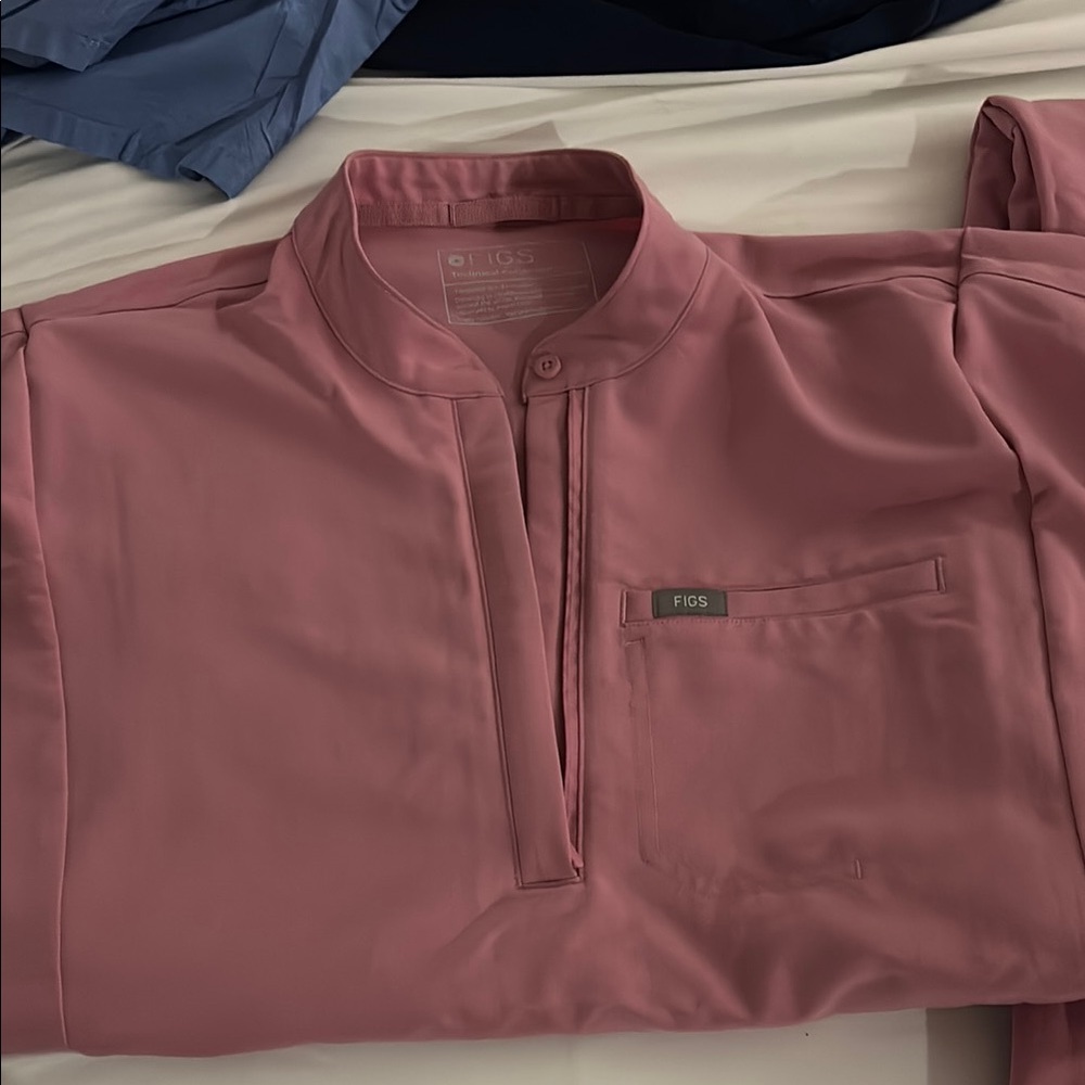 Figs Pink scrub Top